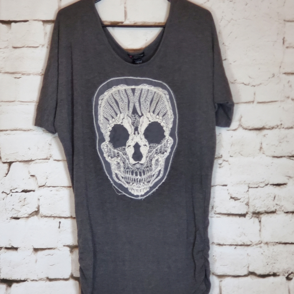 DELICIOUS LOS ANGELES SKULL TOP